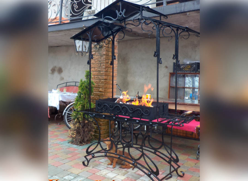 Кованый мангал-комплекс КМ-1 — Arm-Kovka Истра